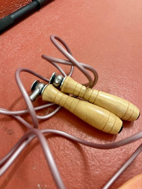 Springseile: Langhantel Set plus Springseil und Rubberband – Gebraucht aus Zürich von zurichero 1
