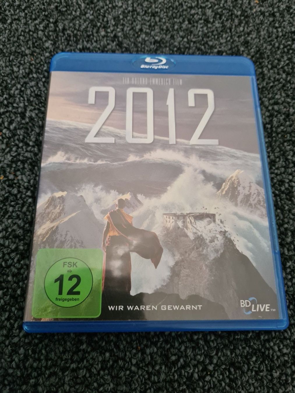 Alle DVDs: 2012 – Gebraucht aus Ruswil von jan_bxl5