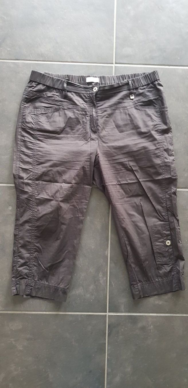 Hosen: schwarze Hose KjBRAND Gr. 46 – Gebraucht aus WALTERSWIL SO von thb_ybm8