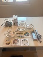 Lot Console Wii Blanche, Manettes, Volants et 9 Jeux