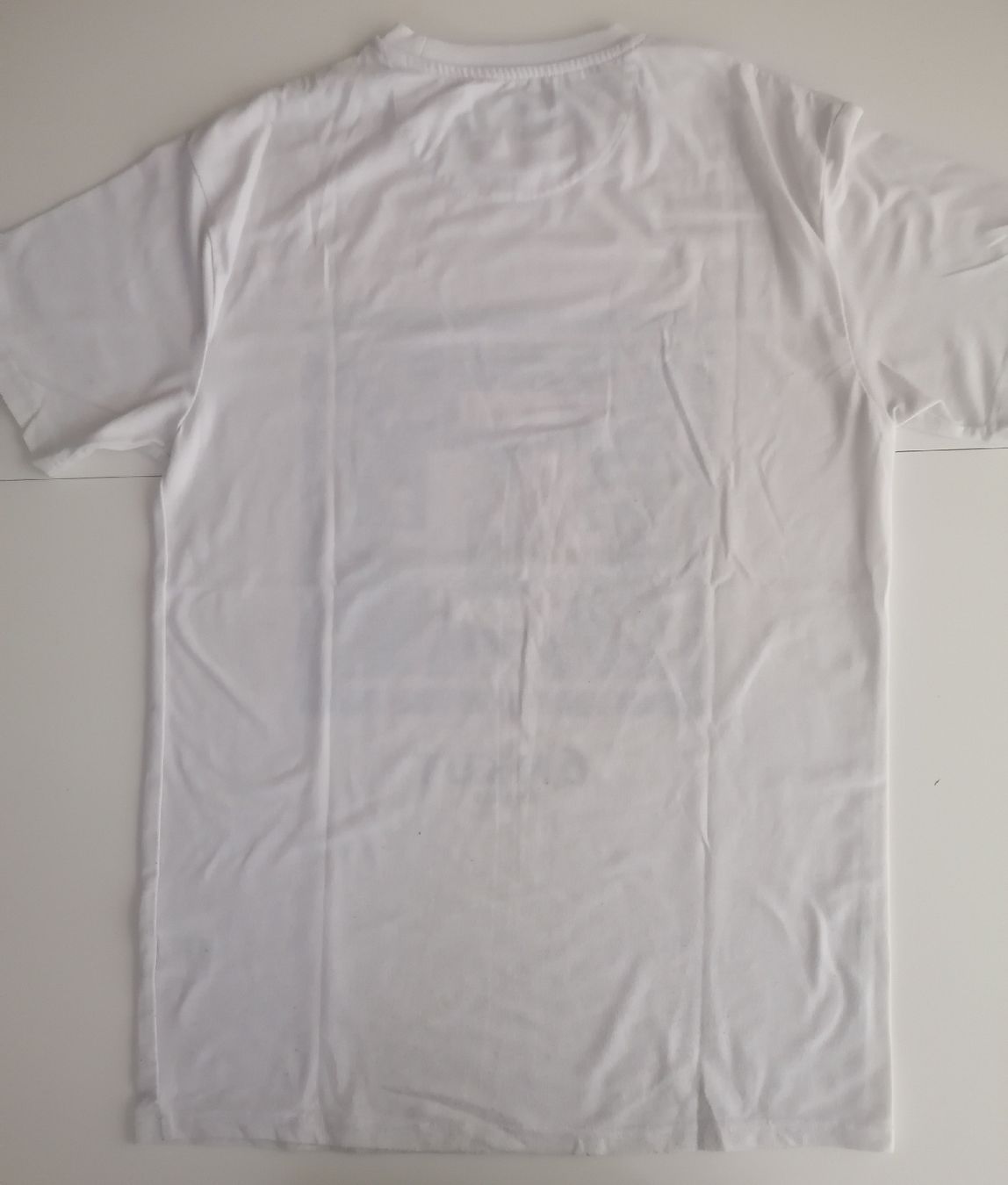 Lotti di vestiti: Lot tshirts Ünkut  – Usato da Ecublens VD venduto da Loic_LivresEtLettres 4