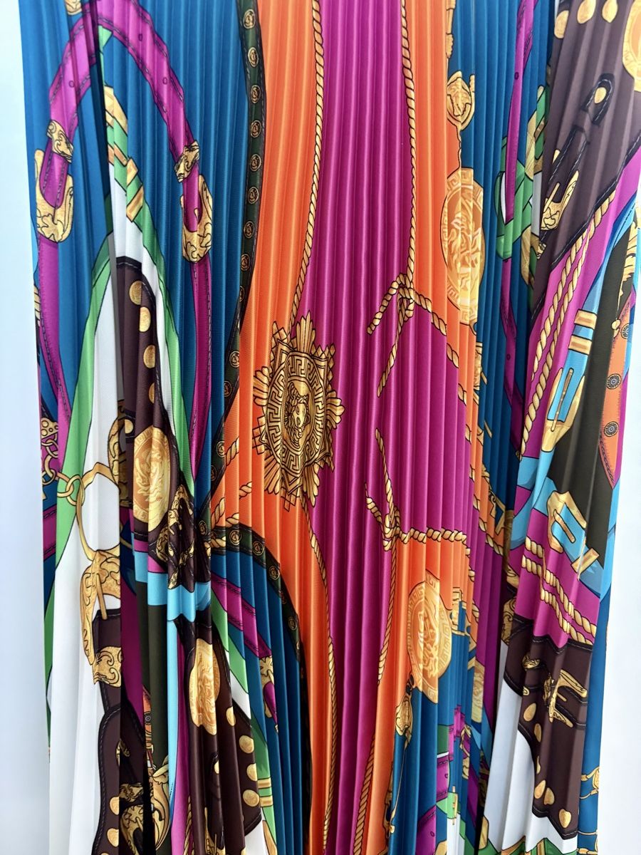 Versace Gonne: Versace skirt – Nuovo (secondo la descrizione) da Zürich venduto da Moremoneymoney 1