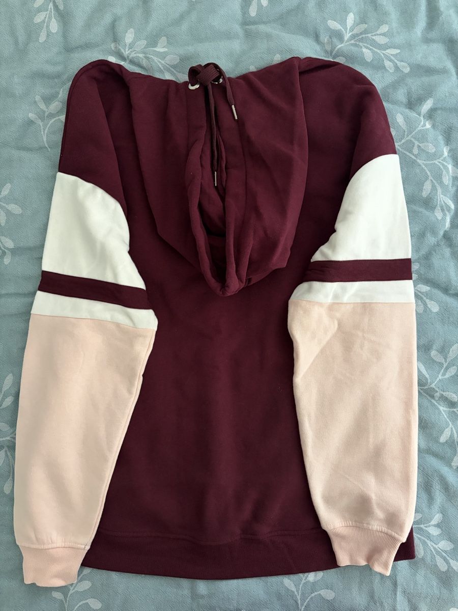 Primark Pullover & Sweatshirts: Oversized Hoodie – Neu (gemäss Beschreibung) aus Pfungen von era_fnc2 1
