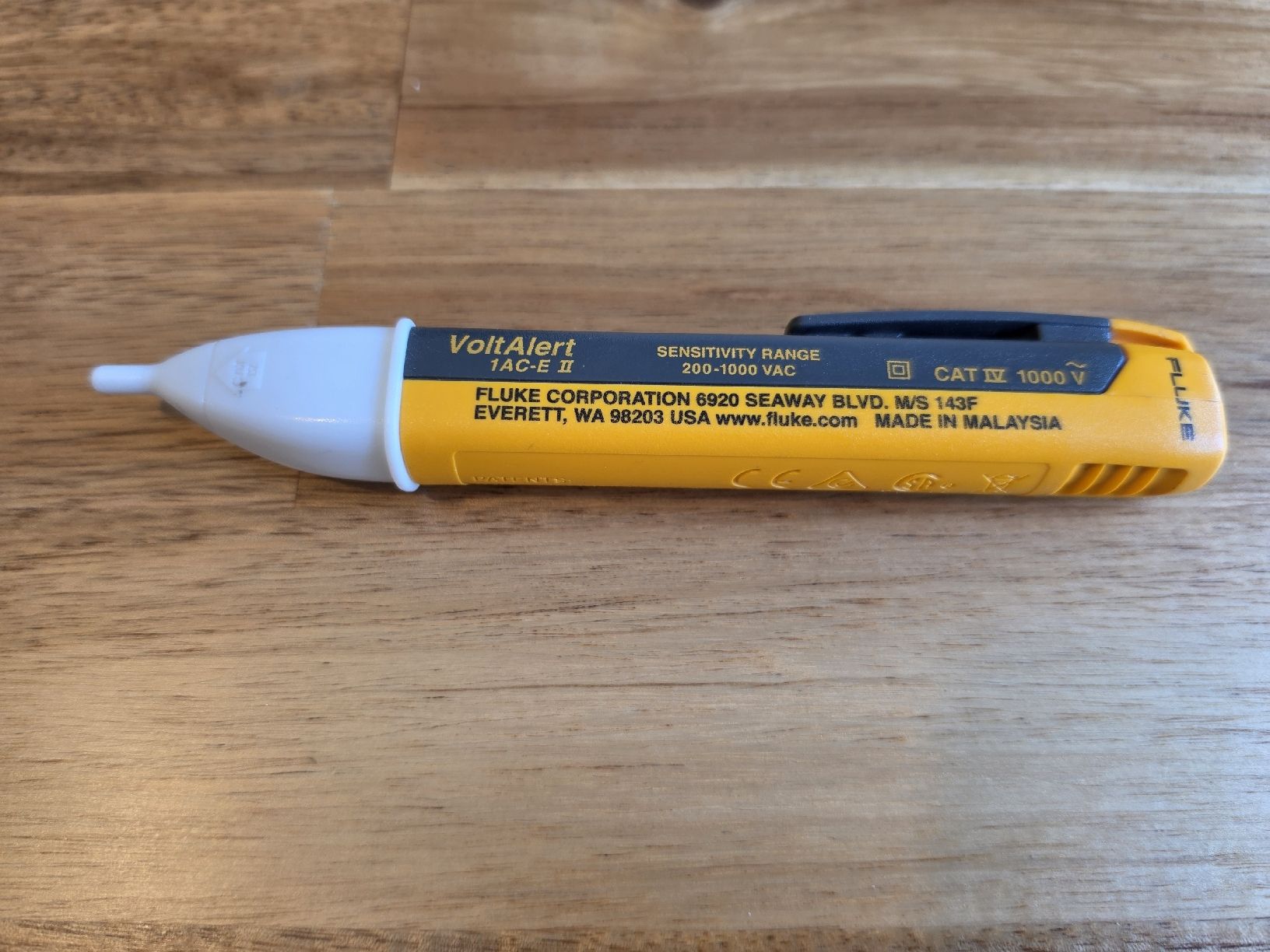 Fluke Misurare: Spannungsprüfer Fluke VoltAlert 1AC-E II gebraucht – Usato da Kloten venduto da blu_s2qr 1