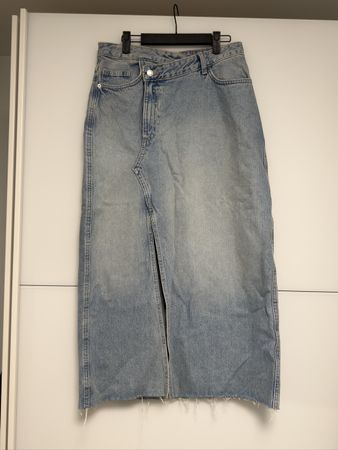 Zara Denim Maxi Skirt - Size Medium