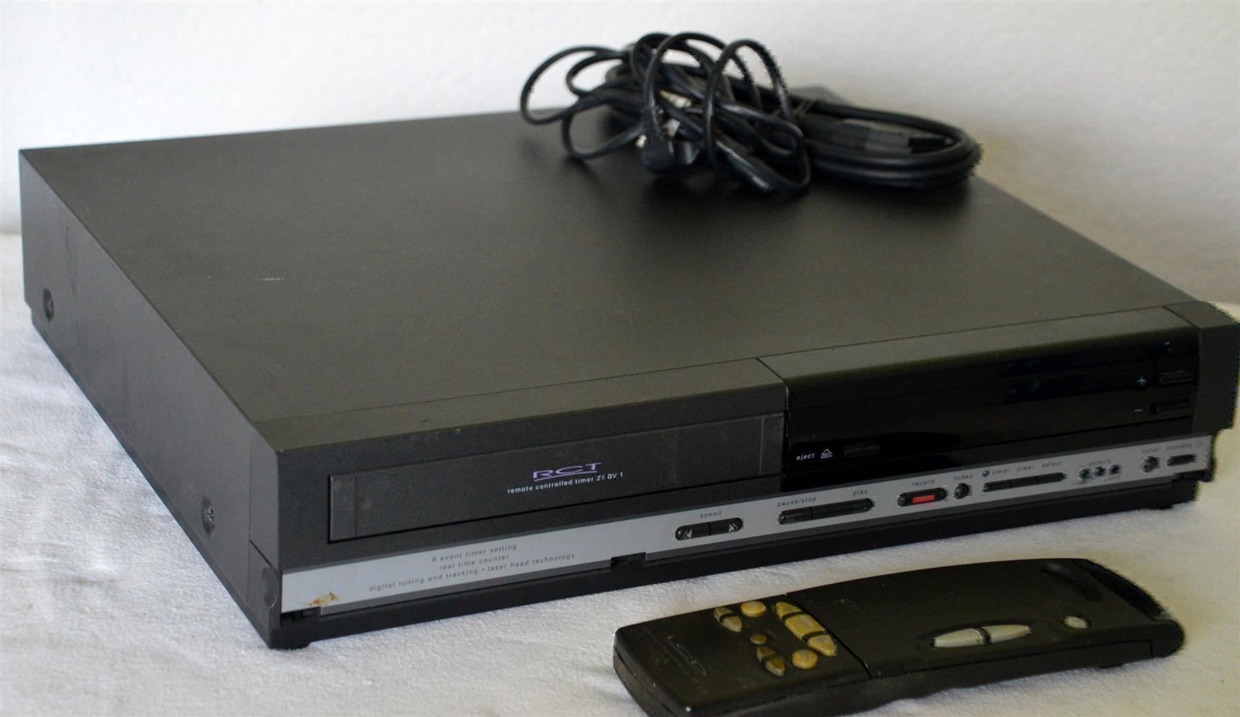 Philips Registratori: Videorecorder VHS Philips 21DV1 magnétoscope – Usato da Collonges venduto da arashee 1