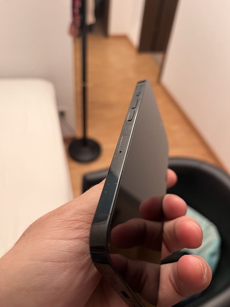 Apple Portables: Iphone 14 Pro – D'occasion à Bern par Che.21 4
