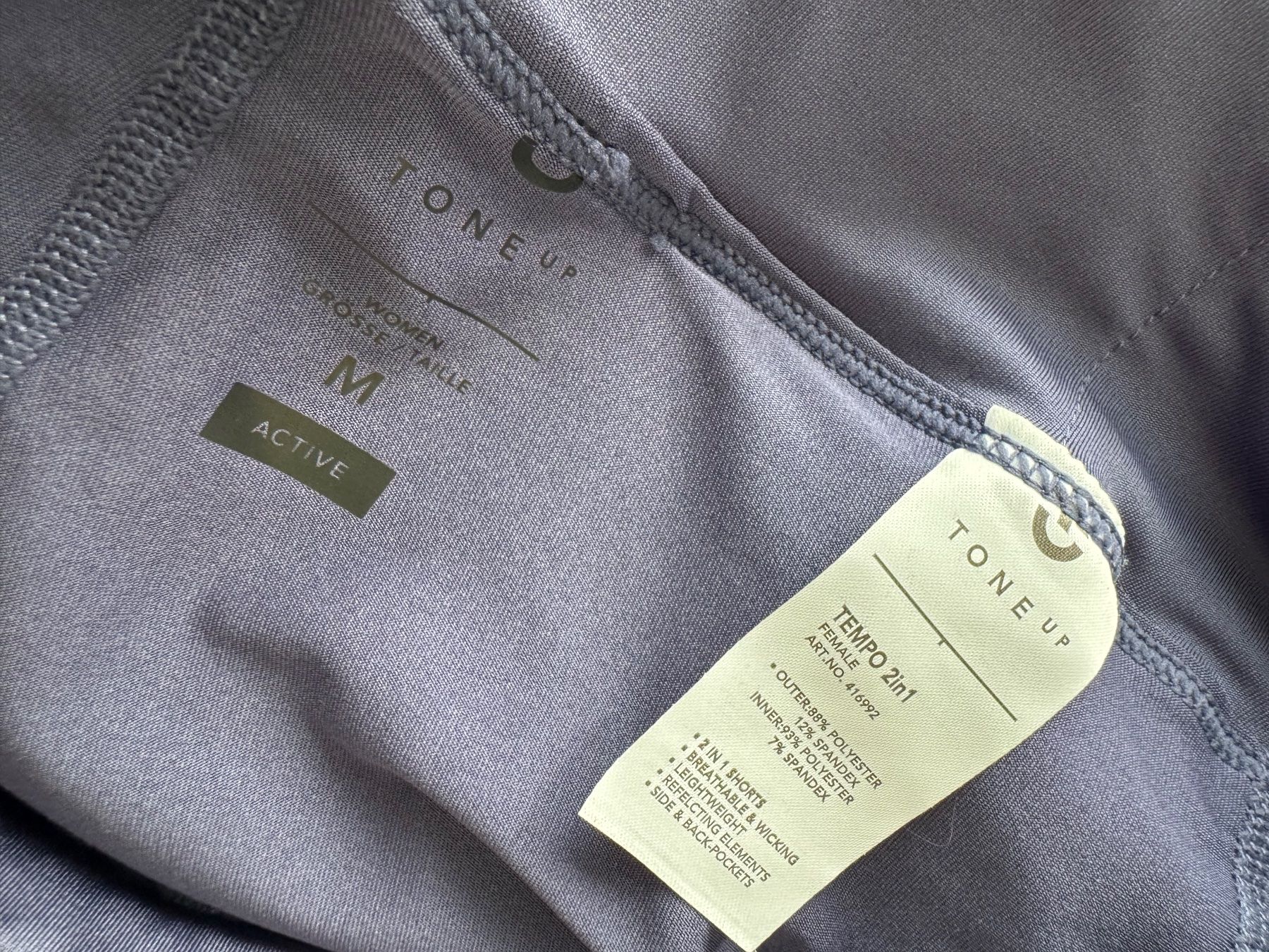 Pantaloni: Shorts 2 in 1 – Usato da Obfelden venduto da cesarina10 7