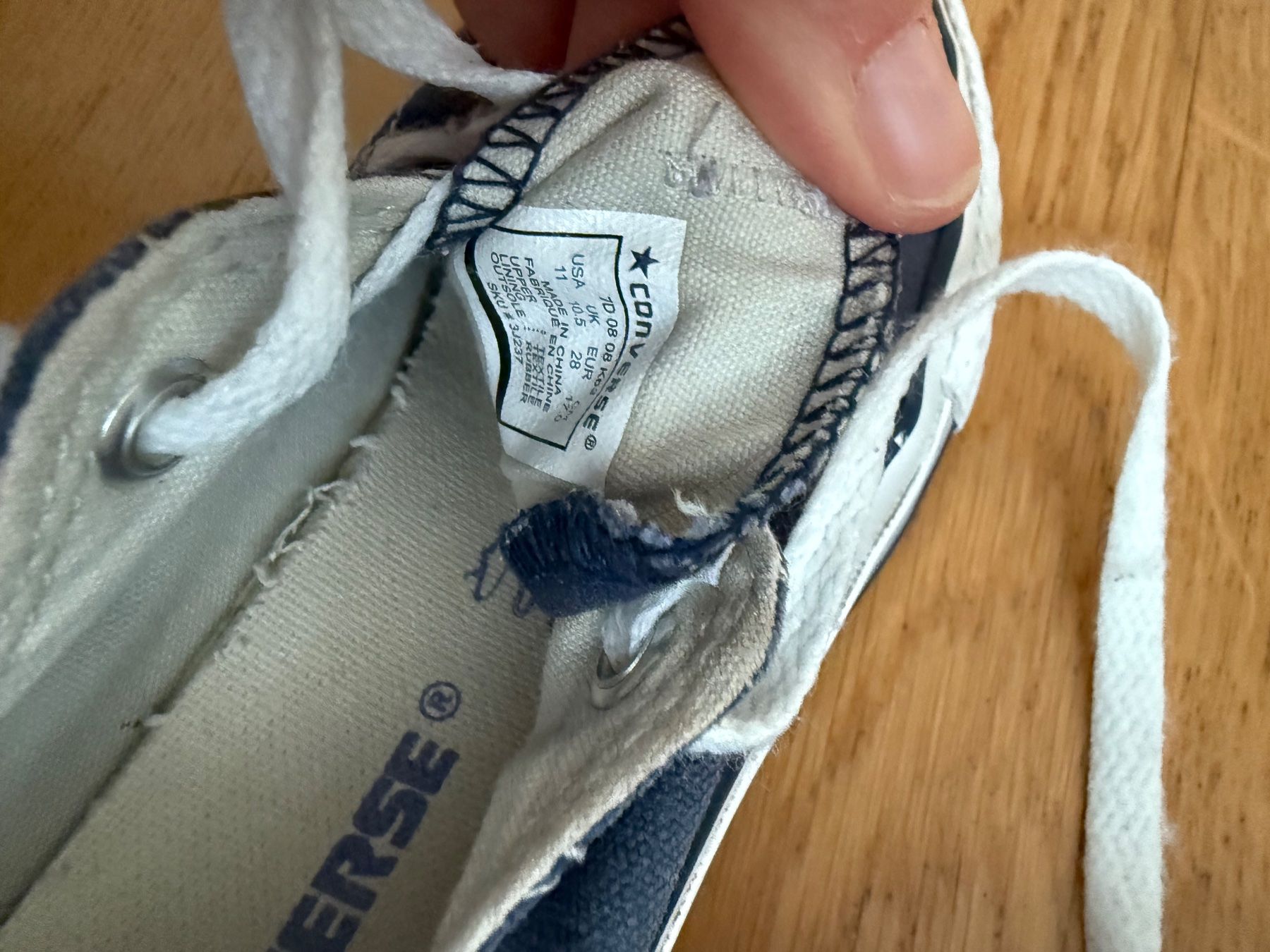 Converse Chaussures garçon: Converse Schuhe Gr 28 – D'occasion à Zürich par audrey_dri 2