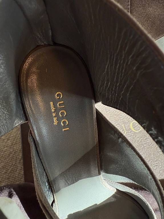 Gucci Damenschuhe: Heels platform Gucci - 39,5 – Gebraucht aus Cavigliano von Pzan 2