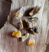OPALE 8 Stk  aus Welo-Mine Aethiopien  unbehandelt  NATURE