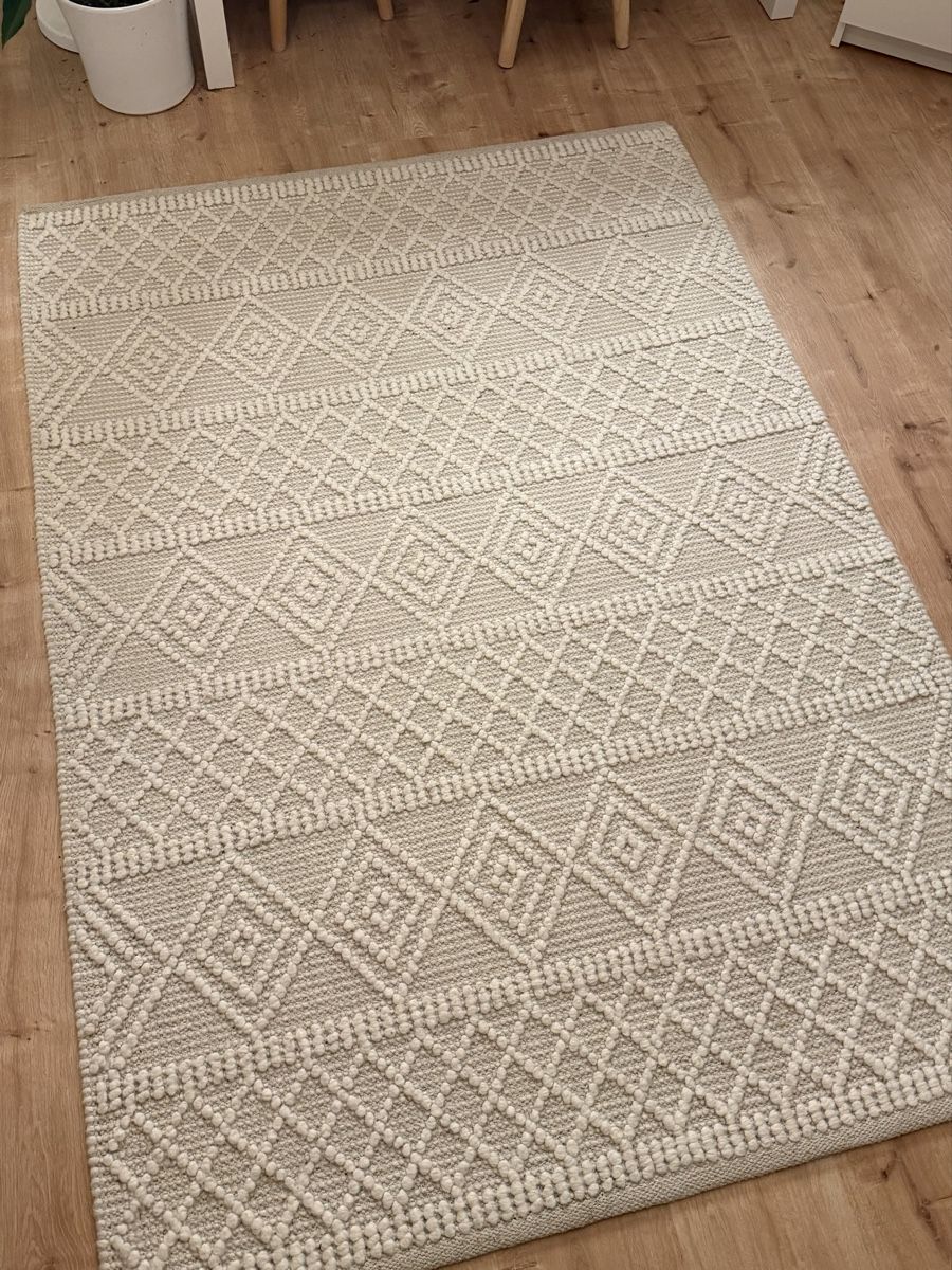 Teppiche: Teppich – Gebraucht aus Luzern von jea_fj7g