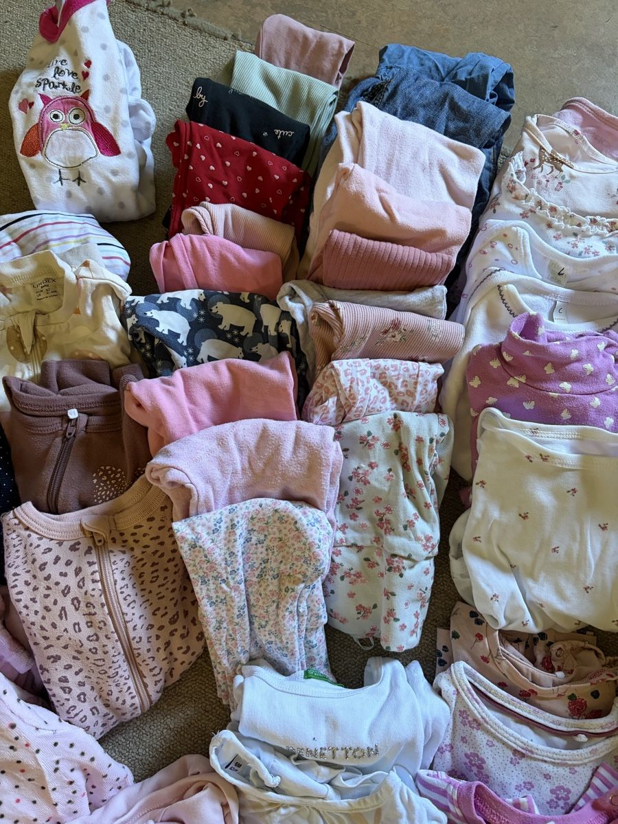 Lotti & Set di vestiti: Kinderkleiderpaket Mädchen Gr. 62 – Usato da Zürich venduto da nepaprocella 4