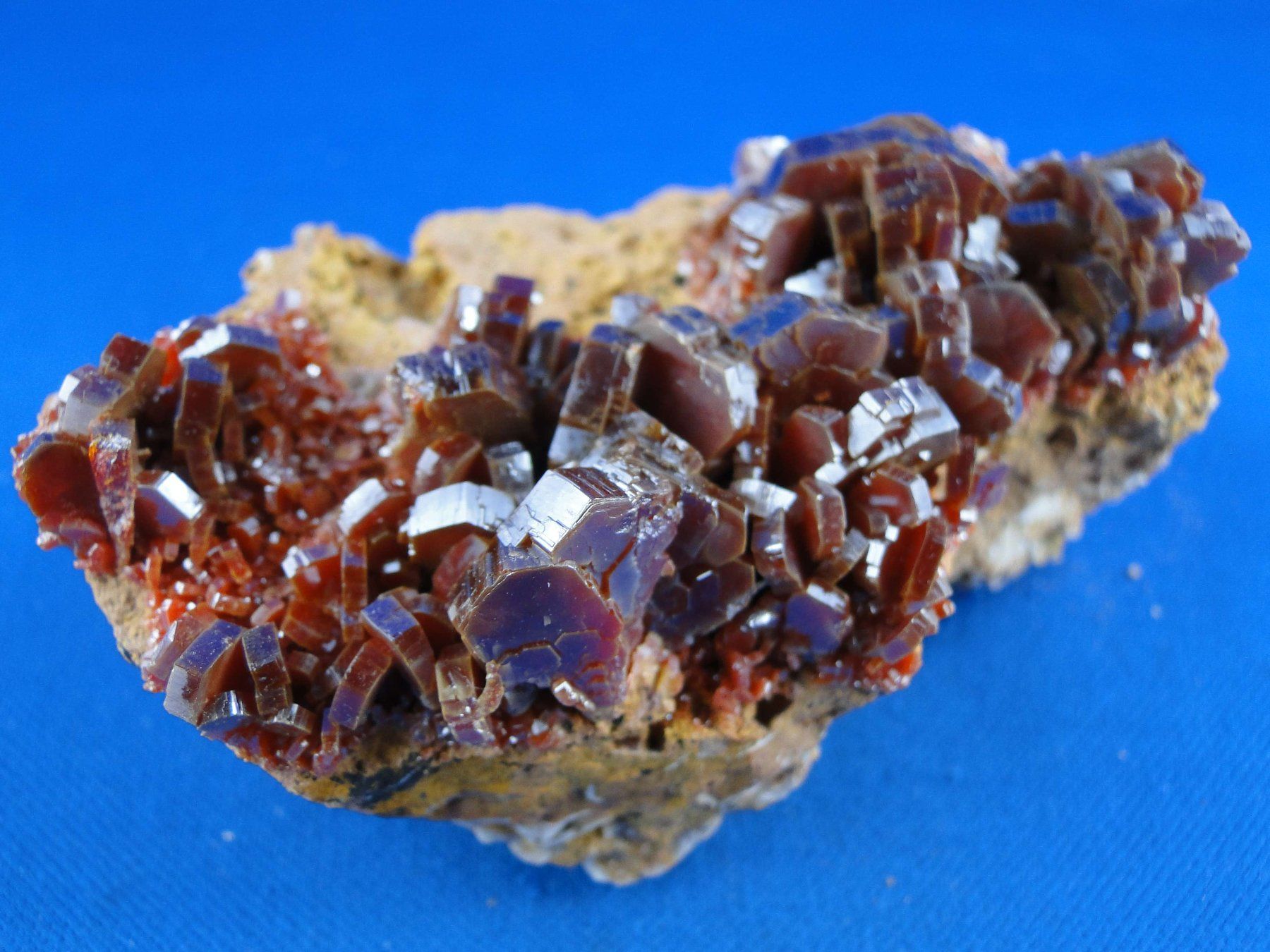 Mineralien & Heilsteine: Vanadinit – Gebraucht aus Schinznach Bad von Demerald 5