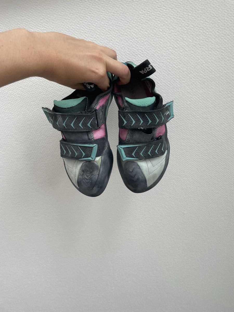 Scarpa Scarpe da donna: Scarpa Kletterschuhe Vapor 37.5 – Usato da Zürich venduto da Vivi_a 1