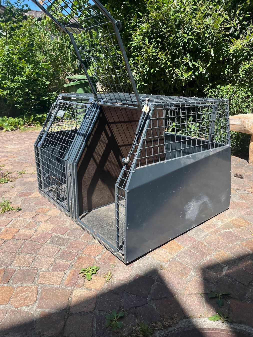 Gabbie, trasporto & Sicurezza: Doppelhundebox zu verschenken! – Usato da Glattfelden venduto da taro1993