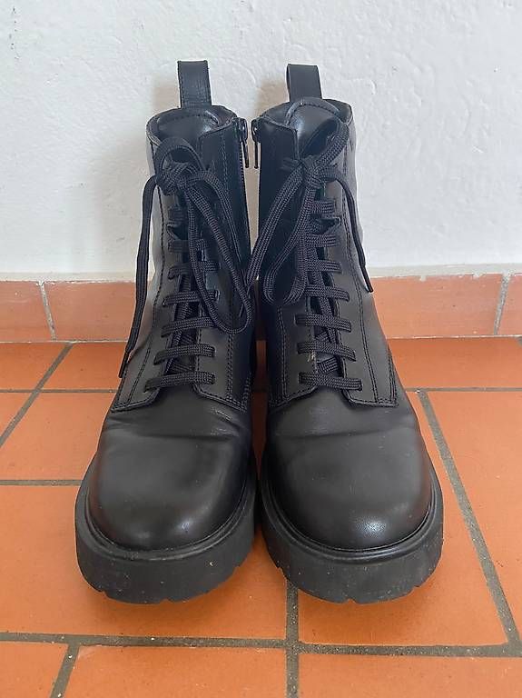 Damenschuhe: Plateaustiefelette - black - Camper – Gebraucht aus Zollikofen von vna_wsq7 1