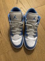 Air Jordan 1 Low SE GS "Bleu" Gr.36.5 - Top Zustand!