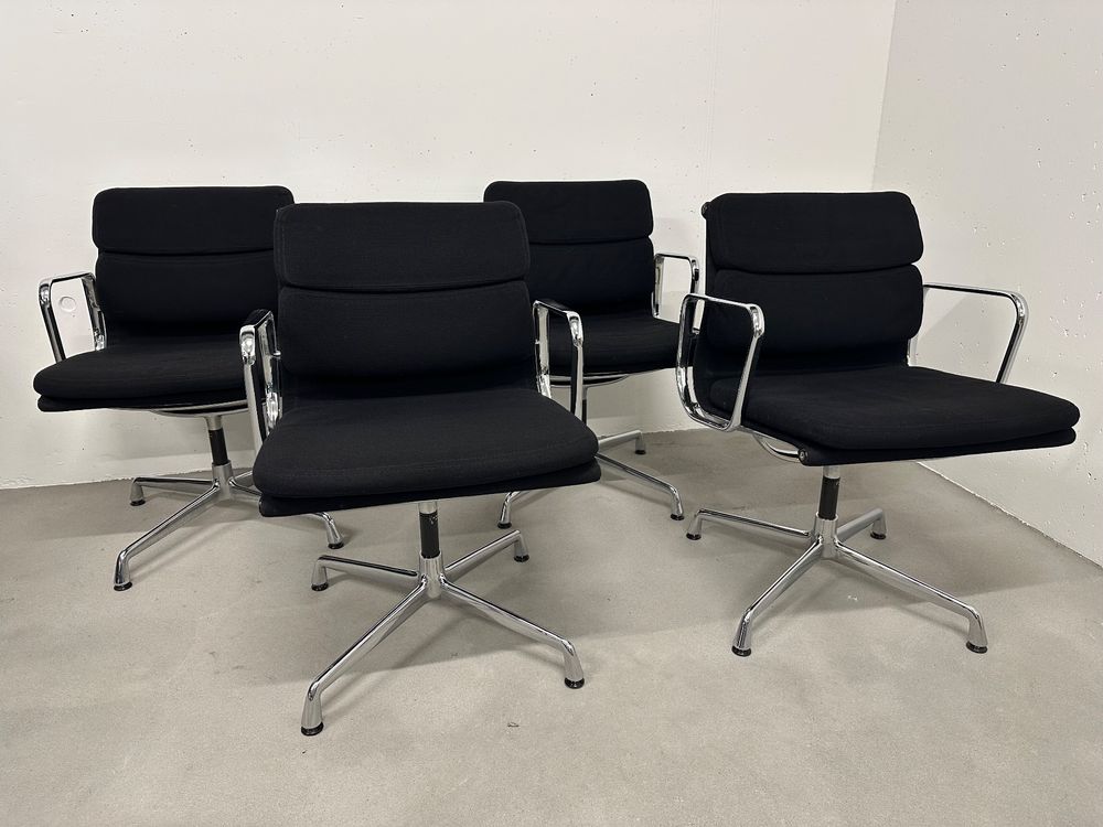 4x Vitra Eames Aluminium Chair EA 208 Hopsak schwarz 1