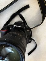 Nikon D5500, mit Zusatzobjektiv, Rucksack und Stativ
