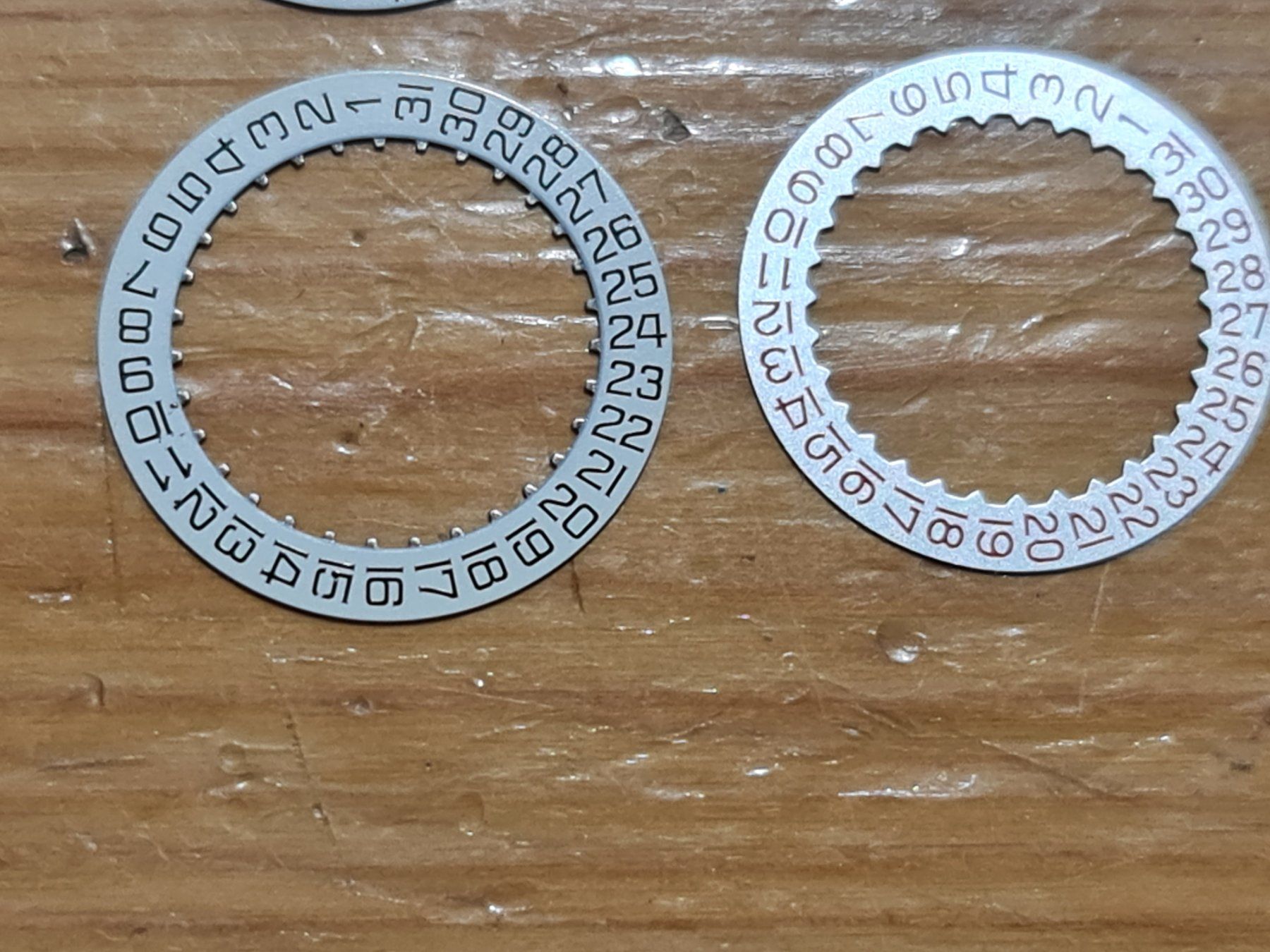 Orologi: Datumscheibe  Diverse – Nuovo (secondo la descrizione) da Winterthur venduto da Hai6 2
