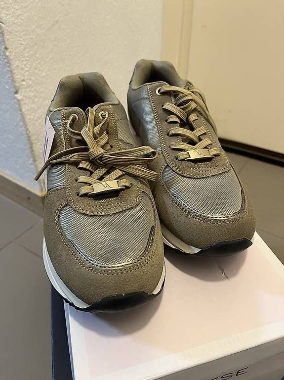Scarpe da uomo: Basket taille 42 – Nuovo e nell'imballaggio originale da Pully venduto da yaa_rm7x 1