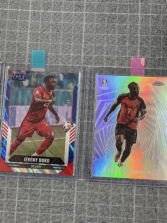 Panini Sammelbilder & Trading cards: Topps Panini Lot Jeremy Doku – Gebraucht aus Nürensdorf von Mulderi9