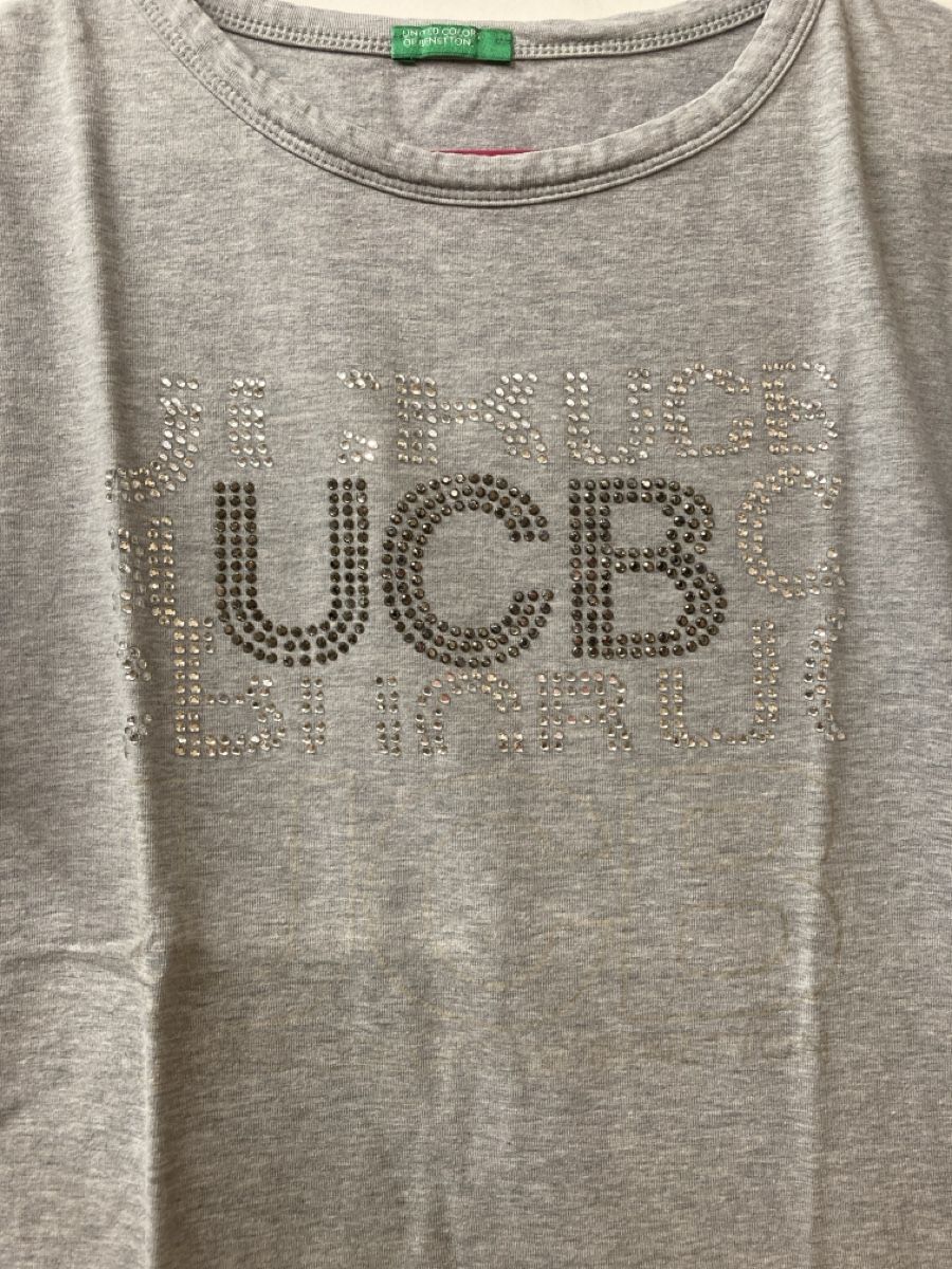 Benetton T-shirts: T-Shirt grau – D'occasion à Urtenen-Schönbühl par alessibas 1