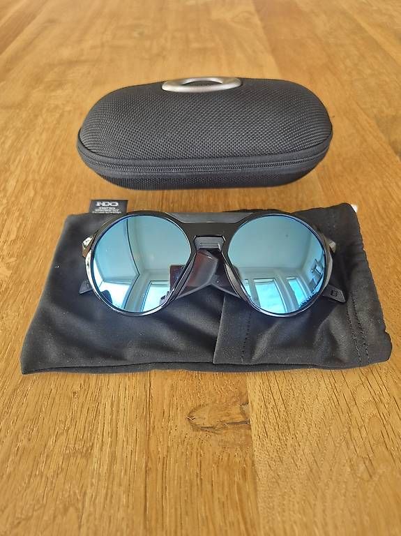 Oakley Occhiali & Lenti: Oakley Clifden Sportbrille – Usato da Lohn-Ammannsegg venduto da Jas_Rodi