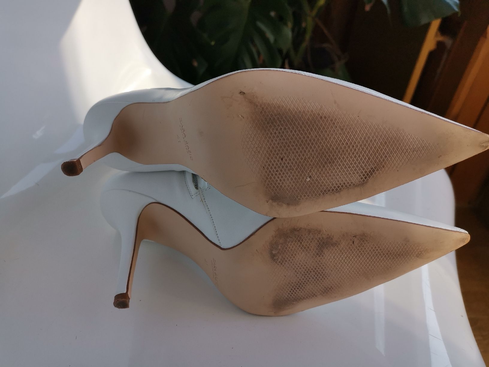 Zara Damenschuhe: Zara Leder Stiefeletten, weiss – Gebraucht aus Uerikon von pink_flamingo 3