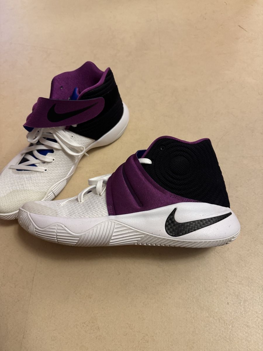 Nike Scarpe da uomo: Nike Kyrie 2 Kyrache – Nuovo (secondo la descrizione) da Pratval venduto da Aperture11 1