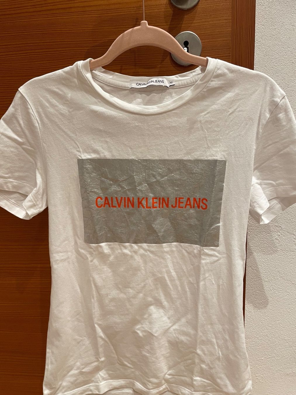 Calvin Klein T-shirt: Calvin Klein Tshirt – Usato da Rorschach venduto da elvi20