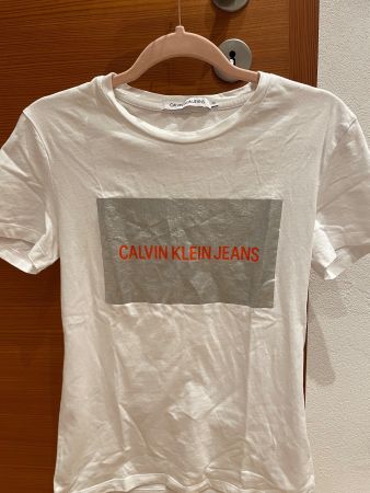 Calvin Klein Tshirt