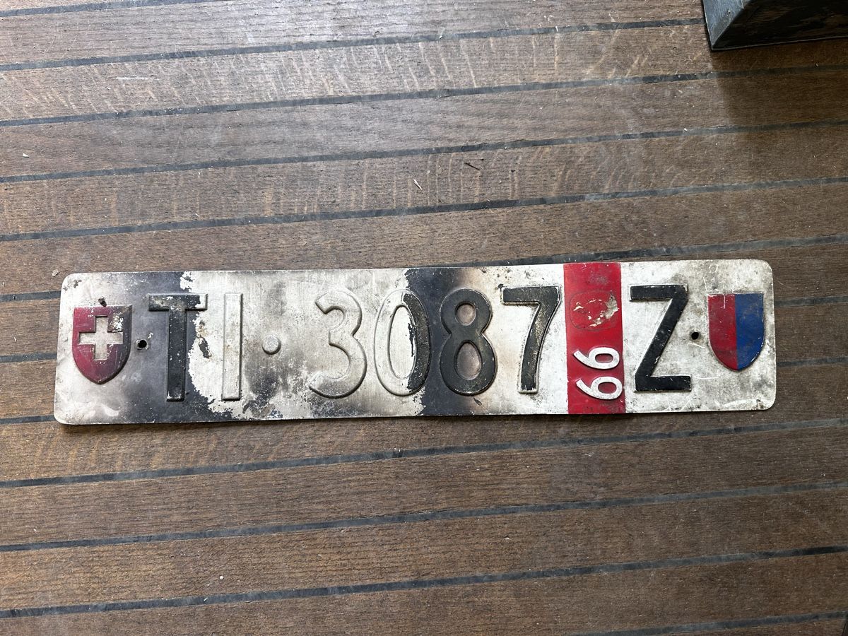 Insegne: TI  Autonummer 3087 Z 1966 – Usato da Starrkirch-Wil venduto da charlywatson