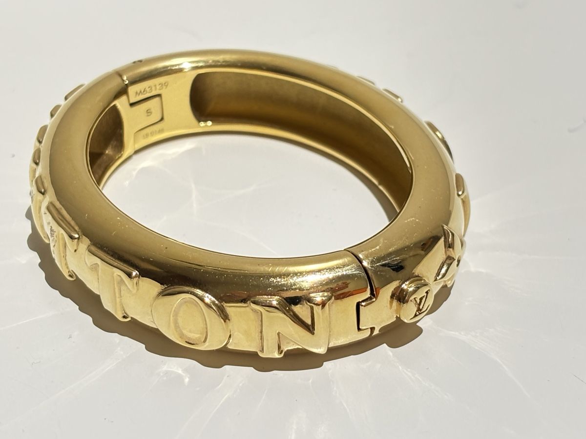 Louis Vuitton Altri gioielli: Louis Vuitton Gold Bangle - Gorgeous! – Usato da Winterthur venduto da Atelier.W 7
