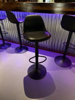 14 moderne Barhocker höhenverstellbar schwarz