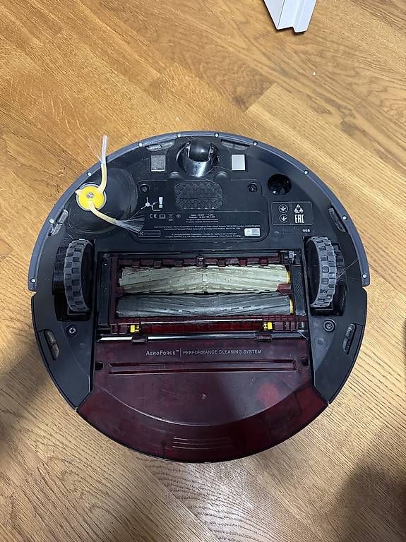 Aspirapolveri & Accessori: IRobot Roomba Staubsaugroboter – Difettoso da Dallenwil venduto da Nidimo 1