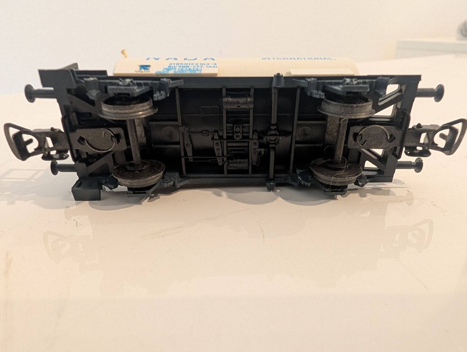 Piko Modelleisenbahnen: PIKO SBB Kesselwagen "Nada" H0 DC – Gebraucht aus Stein/AG von sborn 5