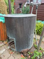 Kupferkessel mit Deckel und Wasserhahn antiker Zustand