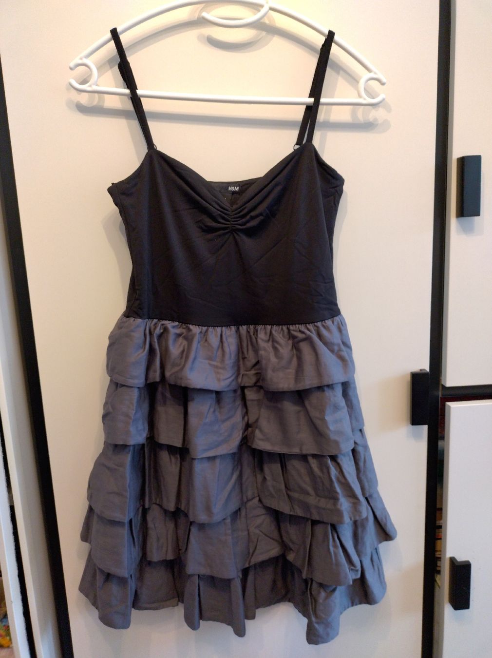 H&M Vestiti: Kleid von H&M Gr. 36 – Usato da Siebnen venduto da greenpingu
