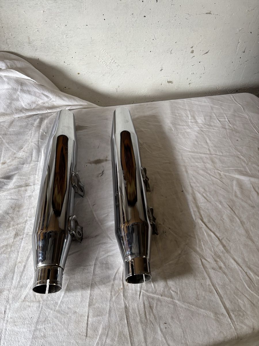 Harley-Davidson Sistemi di scarico: Harley Davidson Auspufftöpfe 65380-85 – Usato da Schötz venduto da Harley35 2