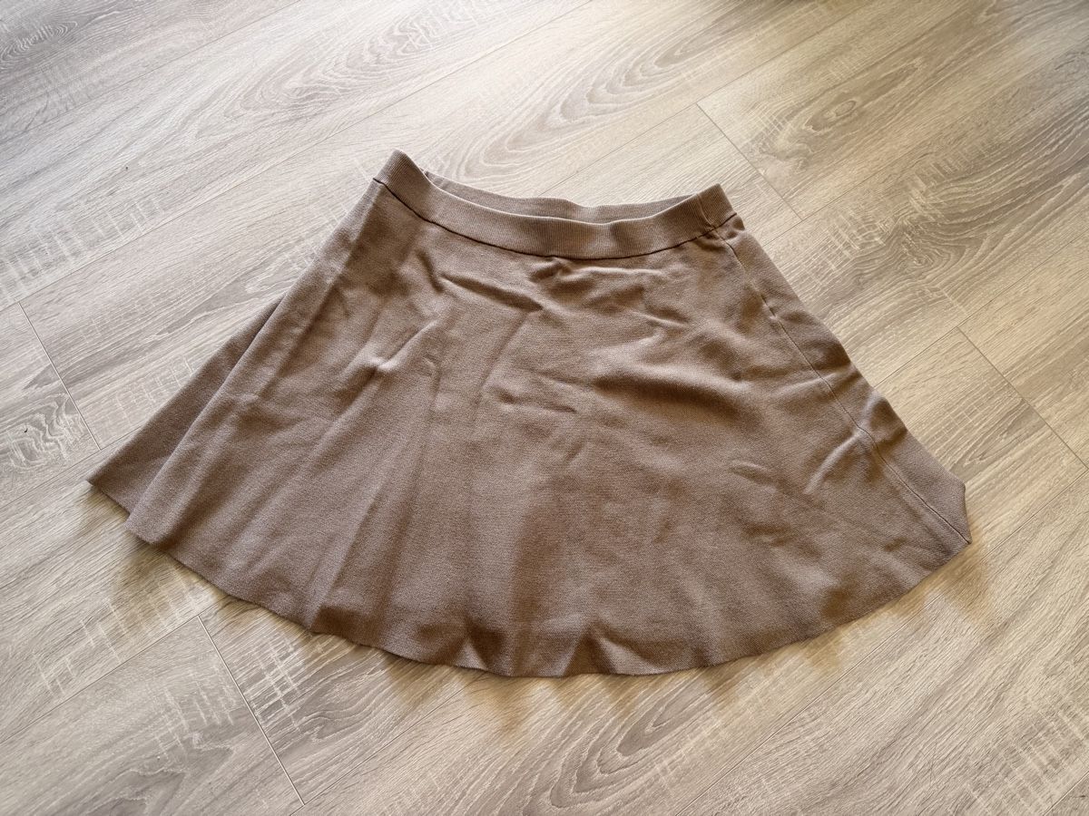 Gonne: Rock YAS beige  – Nuovo (secondo la descrizione) da Nussbaumen AG venduto da nad_lq9s