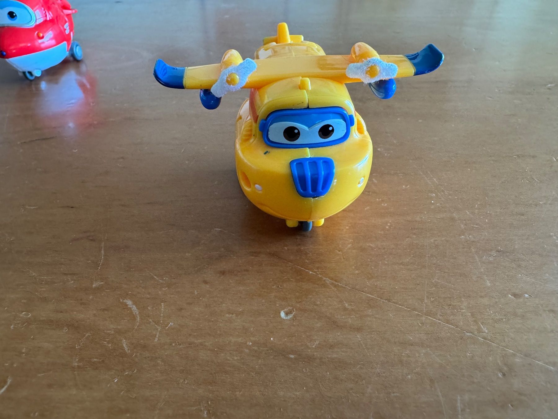 Giocattoli: Superwings Transformerflugzeuge – Usato da Pfäffikon ZH venduto da stepashka 2
