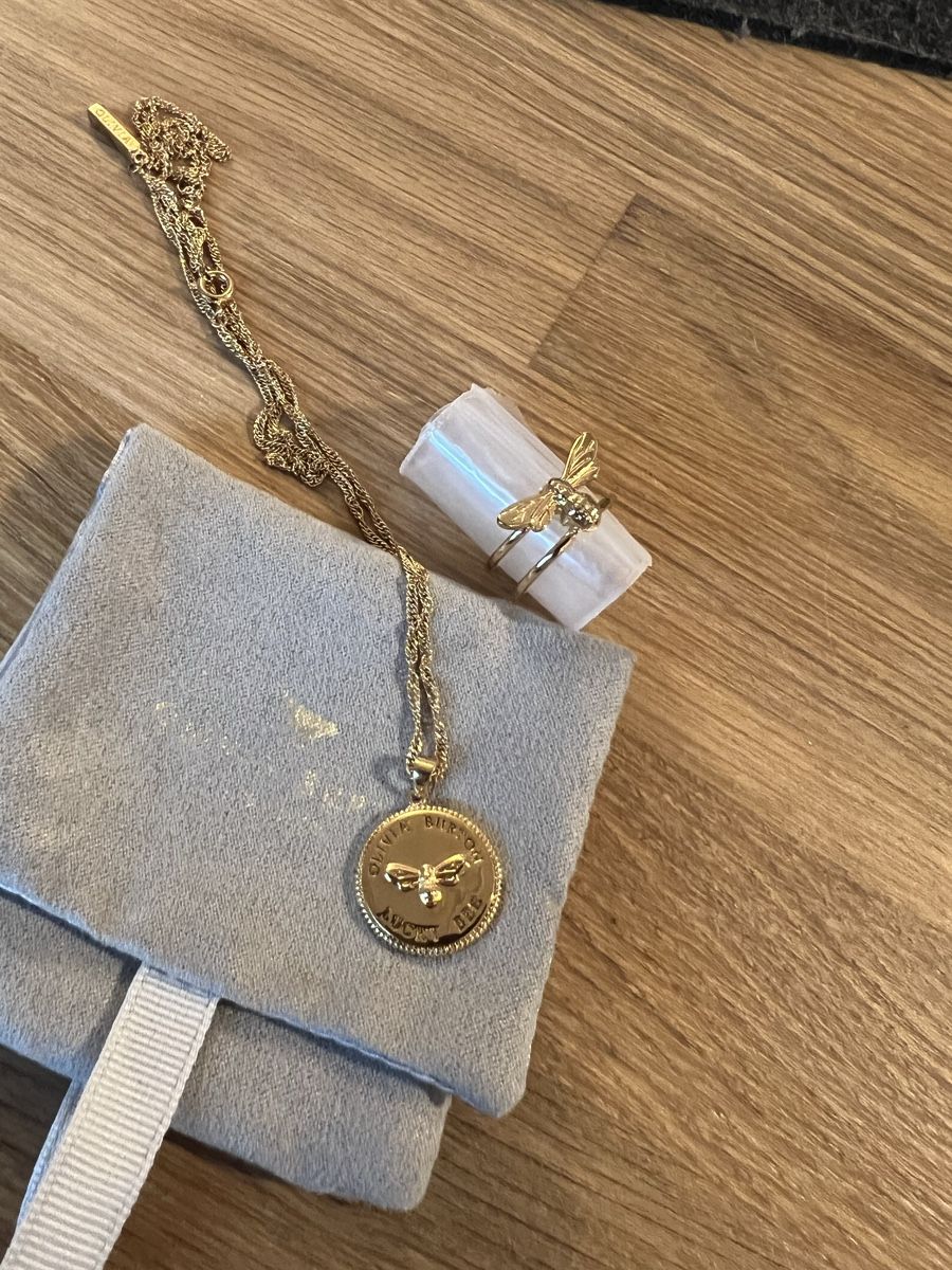 Sonstiger Schmuck: Olivia Burton Bijoux set – Neu und originalverpackt aus Ecublens VD von cel_2vx7 4