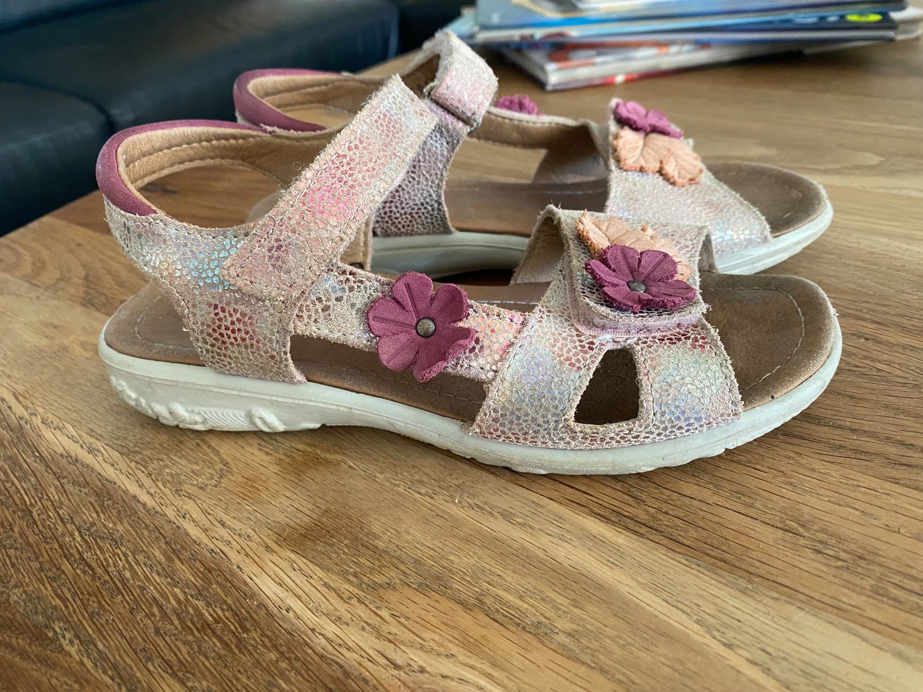 Chaussures filles: Ledersandalen COSTA, Gr. 33 – D'occasion à Bassersdorf par jgo_9mfk