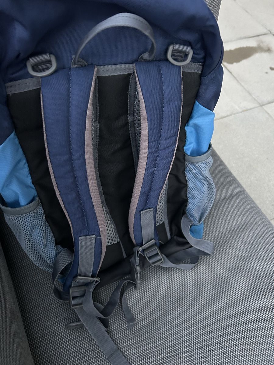 Deuter Borse & Zaini: Rucksack von Deuter Junior, blau – Usato da Erlinsbach SO venduto da hallon480 1
