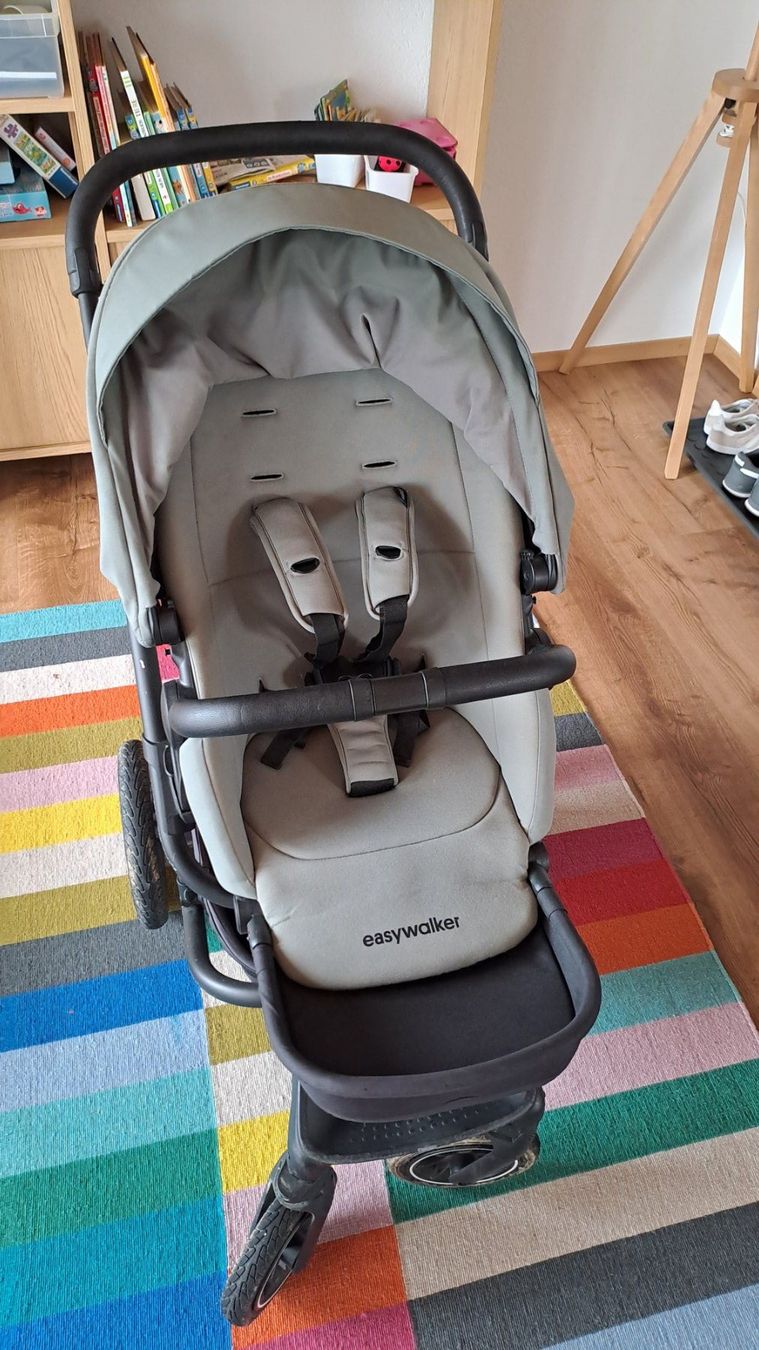 Easywalker Kinderwagen: Easywalker Harvey 5 – Gebraucht aus Alterswil FR von NicolasNeuhaus 4