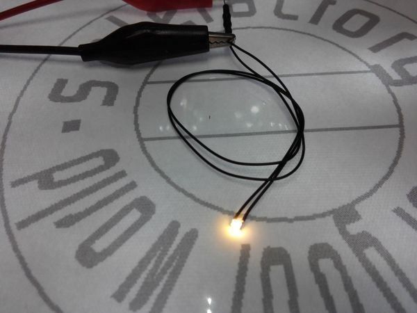 Componenti elettronici: LED SMD 0805 warm, verkabelt MEGA-PACK – Nuovo (secondo la descrizione) da Luzern venduto da Salefactory 3