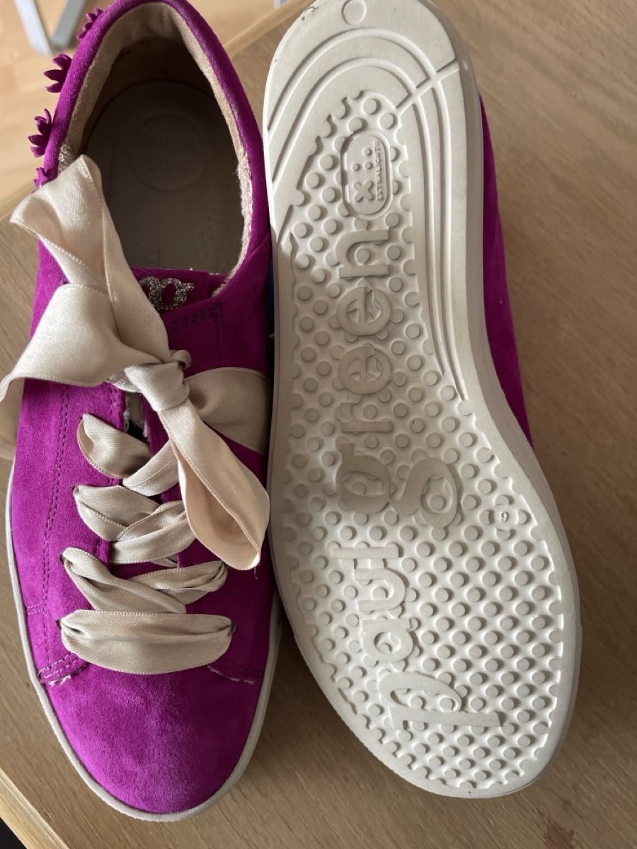 Paul Green Scarpe da donna:  Sneaker Paul Green mit Blumen, Gr. 6 – Usato da Winterthur venduto da Feurio63 1