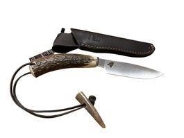 Coltello da caccia Joker Flecha con manico in corno di cervo